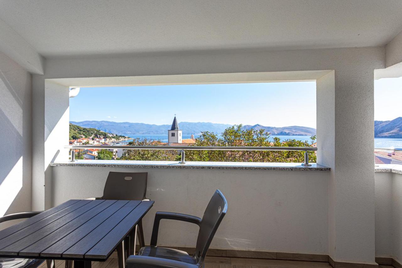 Apartments Crnekovic Tomislava 8 Baška Exterior foto